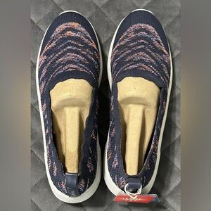 Skechers Seager Cup My Impression Navy/Multi Ladies Sneaker Size 9W NIB